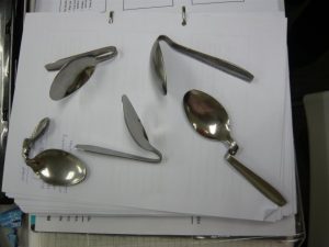 spoon-bending